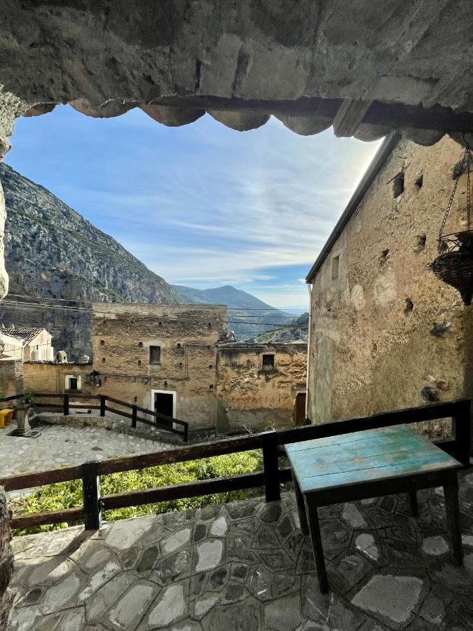 Bed and Breakfast La Magara Civita Exterior foto