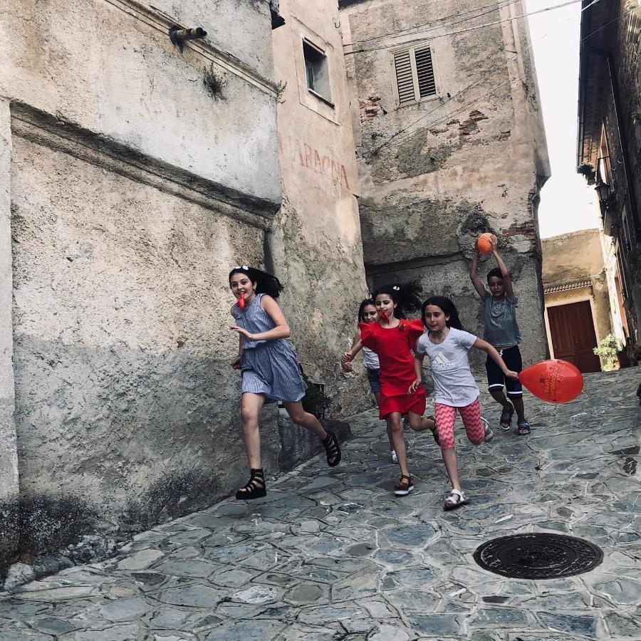 Bed and Breakfast La Magara Civita Exterior foto